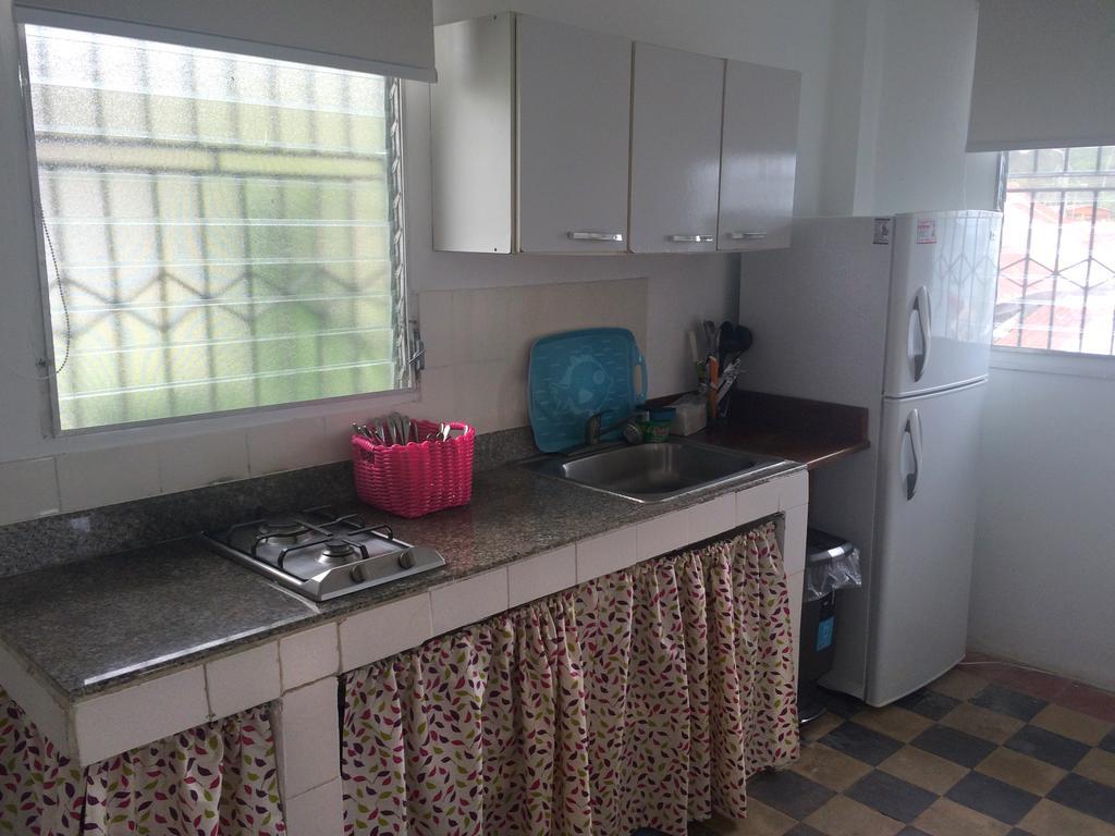 Casa Del Rayo Verde Hotelito Solidario Портобело Номер фото