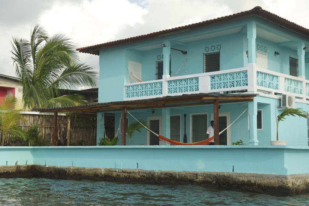Casa Del Rayo Verde Hotelito Solidario Портобело Экстерьер фото